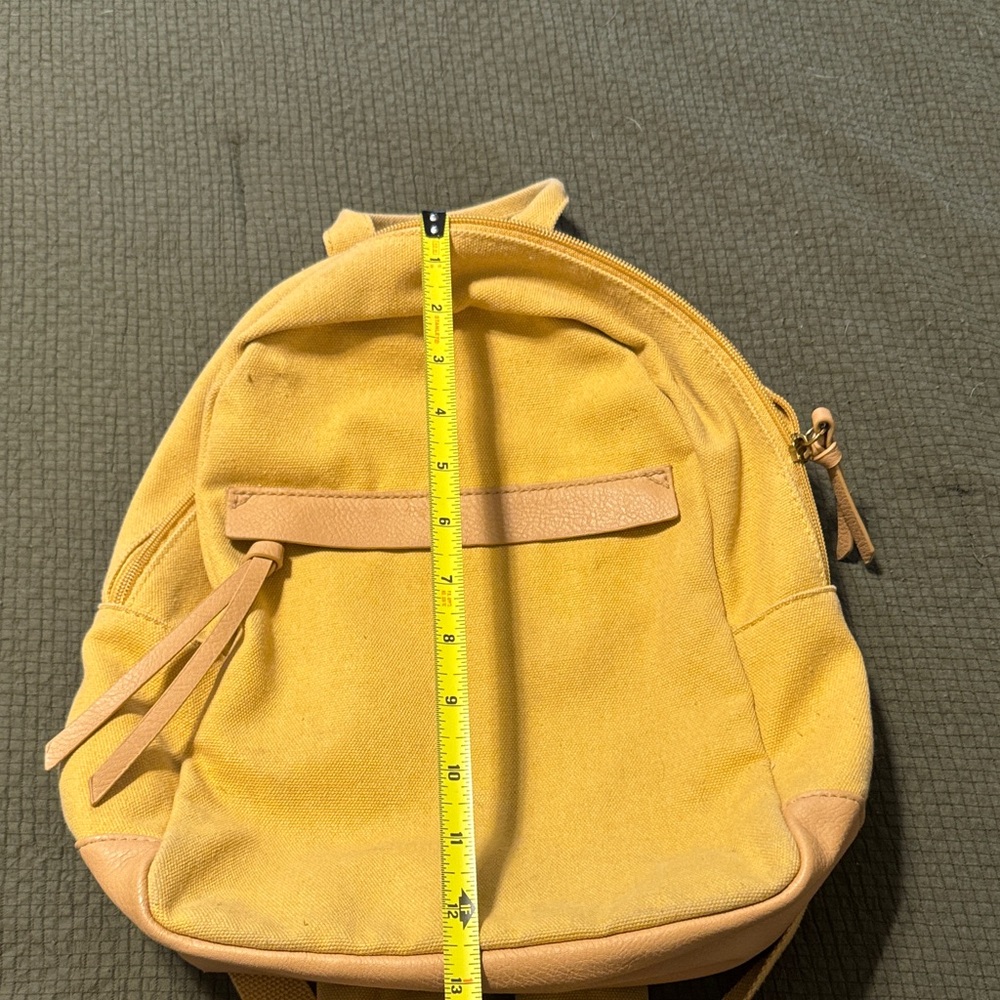 Universal Thread Mini Yellow And Tan Backpack - image 3
